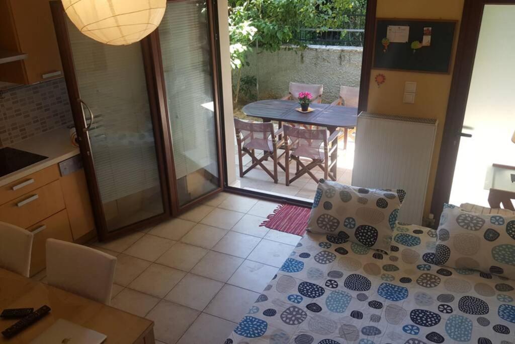Appartement Quite House With Garden And Barbecue à Athènes Extérieur photo